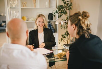 Quais garantias o comprador tem após receber o imóvel?